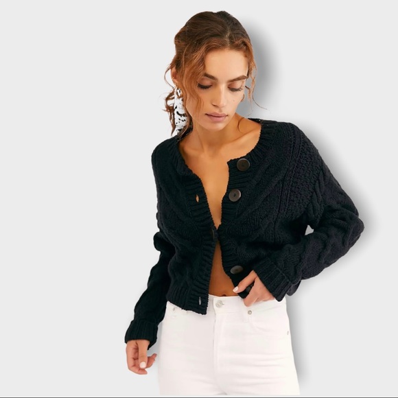 Free People Sweaters - Free People Bonfire Cardi Cropped Cable Knit Black Cotton Sweater Size XS